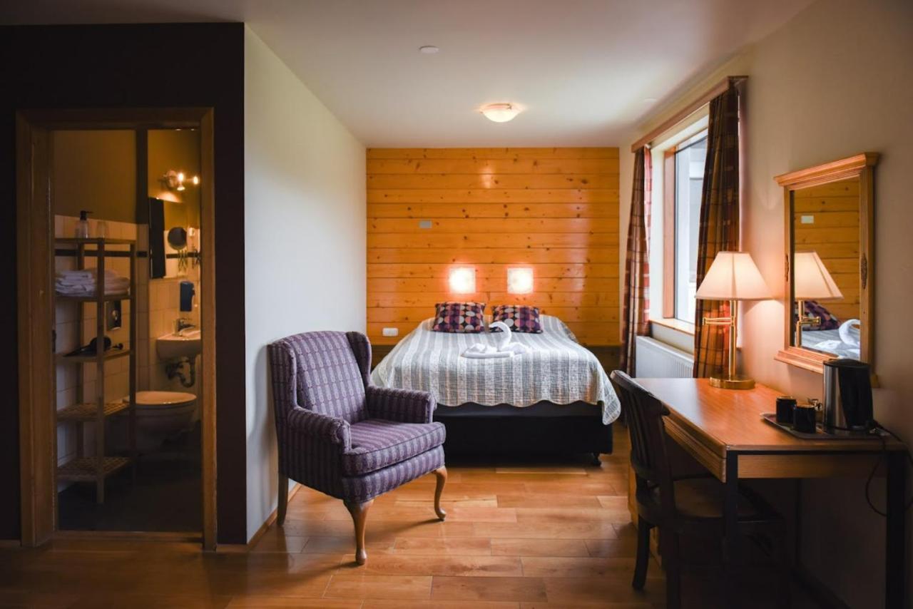 Hotel Latrabjarg Hnjotur Extérieur photo