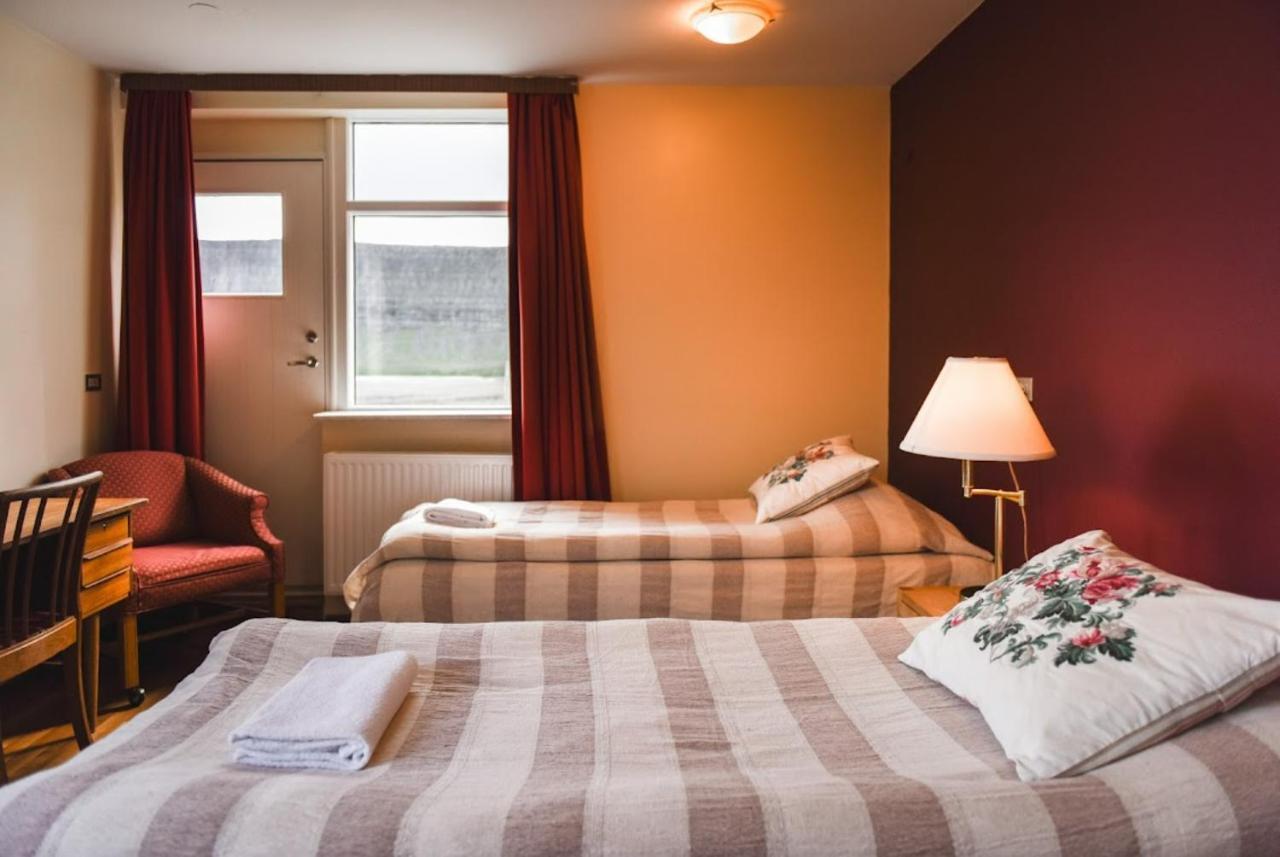 Hotel Latrabjarg Hnjotur Extérieur photo