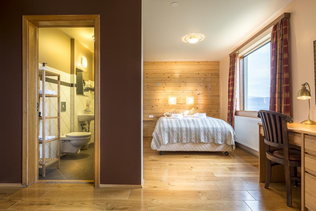 Hotel Latrabjarg Hnjotur Extérieur photo